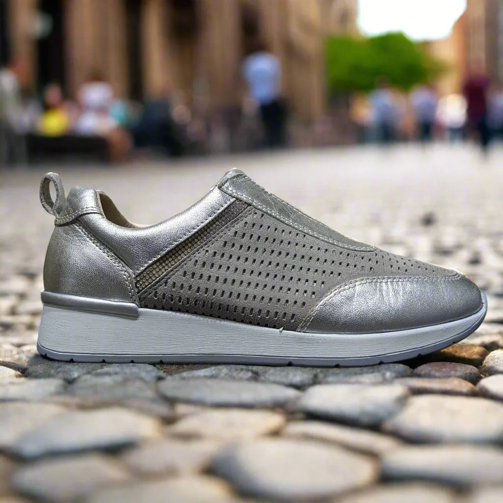 Comfort Bliss Women's Slip-On Sneakers - Silver Size UK 5 / EU 38 / US 7