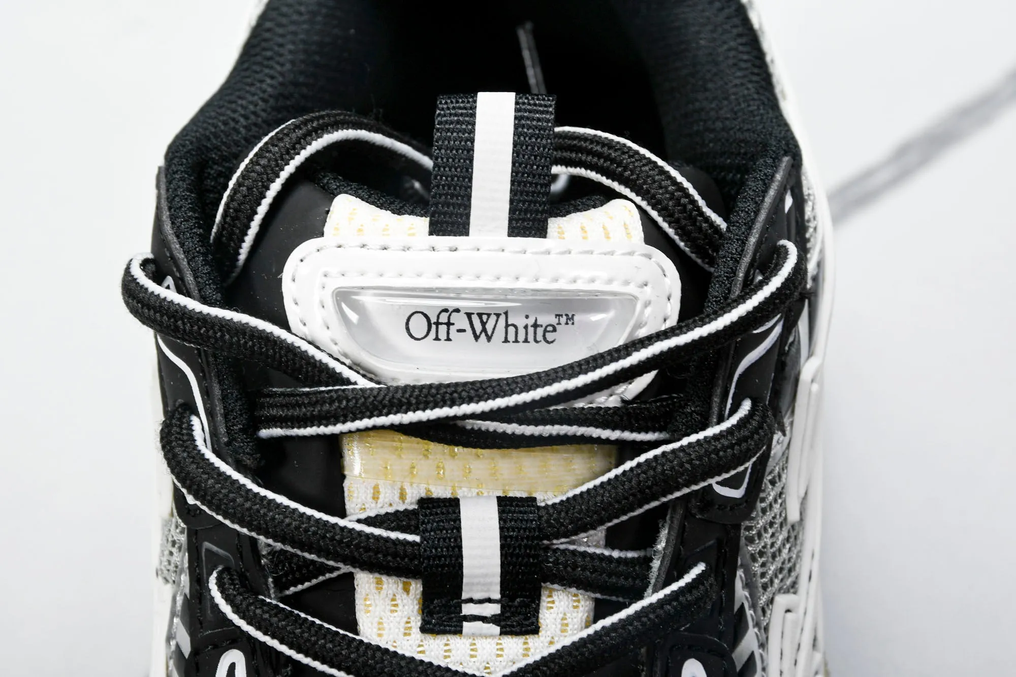 Off-White "Be Right Back" Sneaker 'Silver'