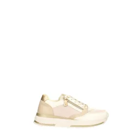 Sneakers con zip. Tacco alto 3cm